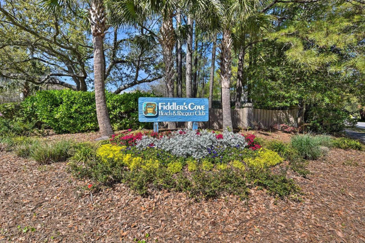 Hilton Head Condo Beach Supplies, Walk To Shore! Хилтън Хед Айлънд Екстериор снимка